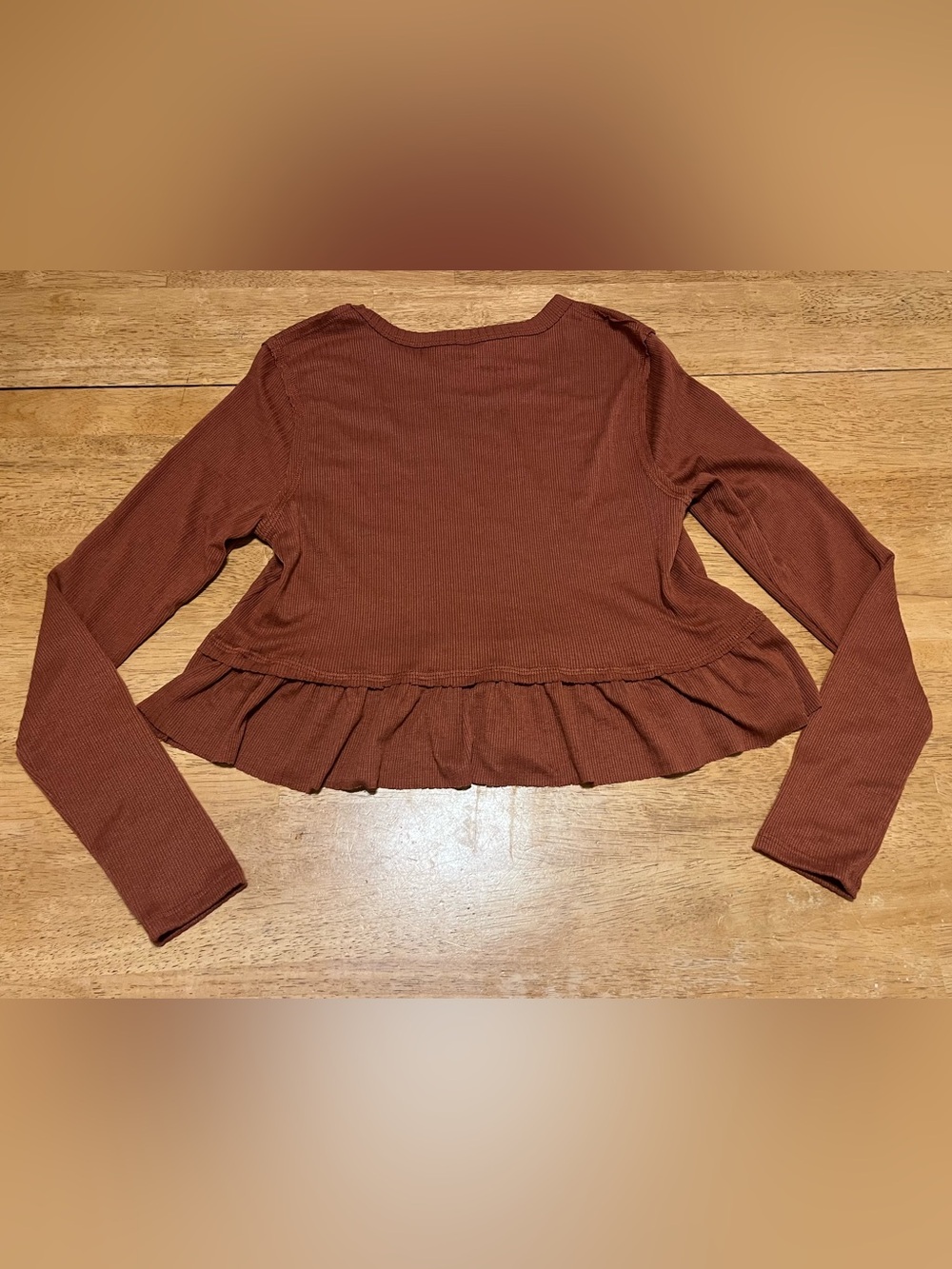 Altar’d State Rust Ribbed Ruffle Hem Long Sleeve Top XS - Picture 7 of 9